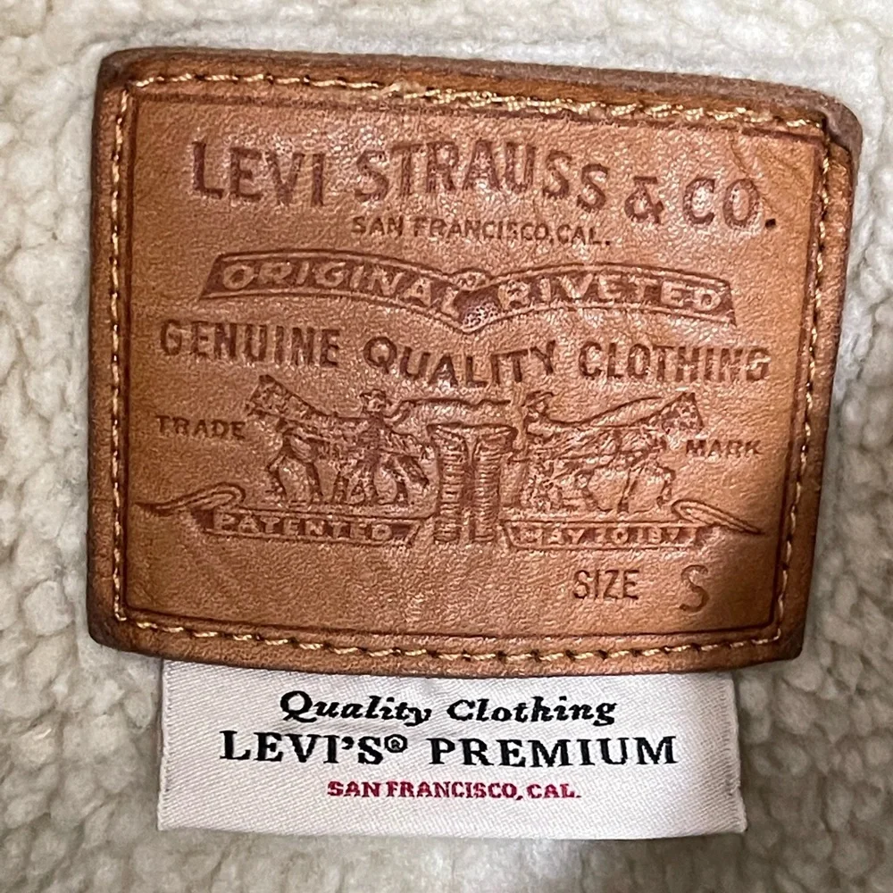 NWT  levi’s sweater jacket with 4 pockets for women, - Picture 6 of 11